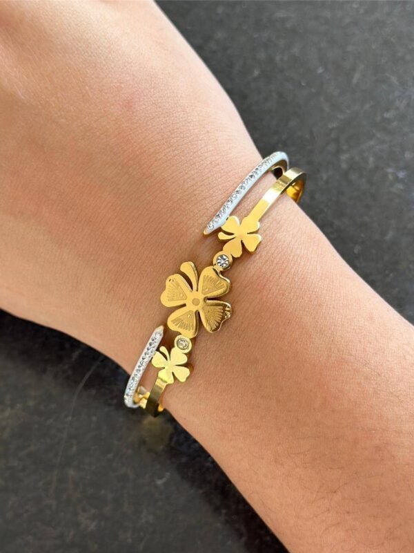Triple Clover Wrap Bracelet